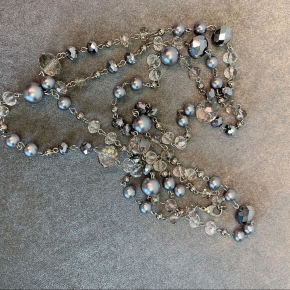 Dark gray silver and clear rhinestone bead necklace chain - Picture 3 of 3